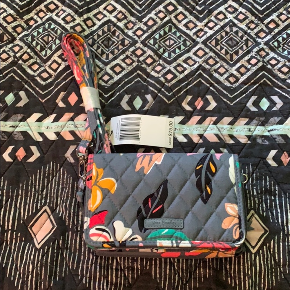 Vera Bradley 3-1 crossbody wristlet brand new